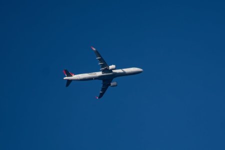 Flieger TopazDSC00677Topaz-denoise-sharpen.jpeg