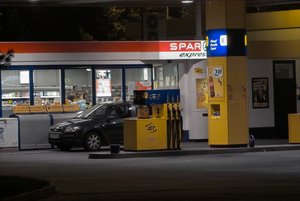 135_jet_1klein.jpg 135_jet_1klein.jpg