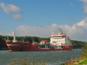 Nord-Ostsee-Kanal_22_Bildgröße ändern.JPG