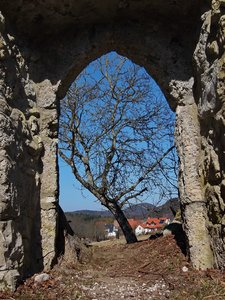Arzlohe - Kapellenruine Zum heiligen Baum 11.jpg