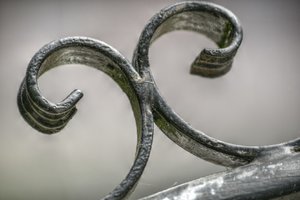 Gusseisen_hdr_nah_klein.jpg Gusseisen_hdr_nah_klein.jpg