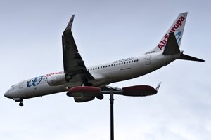 2011-4.jpg 2011-4.jpg