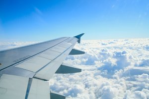 Über den Wolken.jpg