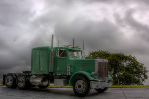 peterbilt01_.jpg