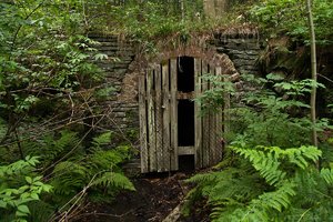 Schieferstollen Eingang.jpg