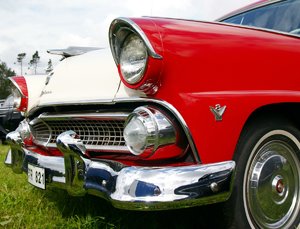 comp_Ford Fairlane2.jpg