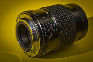 REVUENON  2,8  135mm.jpg