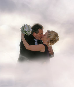 05-kuss.jpg 05-kuss.jpg