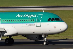 Düsseldorf Flughafen-17.jpg