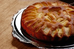 Heute war kein Wetter 500 kbKuchen angeschnitten.jpg