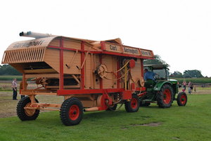 Oldtimer Trecker 8.JPG