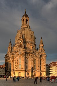 4.Q.10  048_tonemapped_ShiftN.jpg