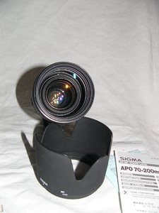 Sigma SA 70-200 P1140707 (c) PPf.jpg Sigma SA 70-200 P1140707 (c) PPf.jpg