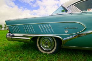 comp_Limited Serie 700 3.jpg