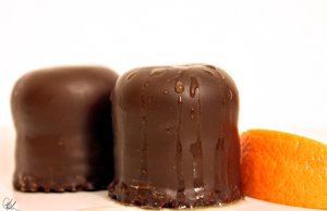 choc__n__orange_ii_by_artelanas-d4kys9q.jpg