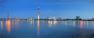 comp_3600Düsseldorf Rheinufer_Panorama2.jpg