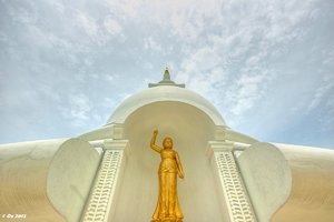 Peace_Pagoda_Galle_SDIM2894_tonemapped.jpg Peace_Pagoda_Galle_SDIM2894_tonemapped.jpg