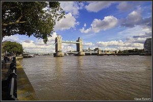 Tower Bridge 1.jpg