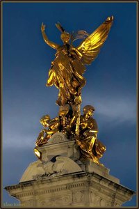 Buckingham Palace2.jpg