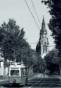 lowa 1601 schwarzweiß.jpg