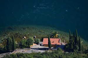 DSC_7758_c.jpg DSC_7758_c.jpg