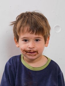 Jonathan Kakaomund 3 red.jpg