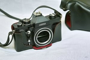 M42 Revue ML Gehäuse SDIM4880 (c) PPf.jpg M42 Revue ML Gehäuse SDIM4880 (c) PPf.jpg