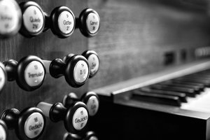 Orgel_manual_07.jpg