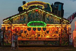 comp__D709332.jpg comp__D709332.jpg