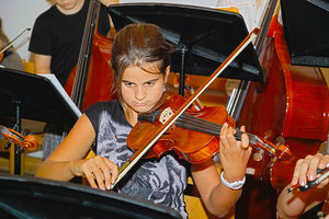 20130716_Streicherklasse em_b.jpg 20130716_Streicherklasse em_b.jpg