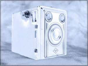 Agfa-Box -02 - klein - negativ.jpg