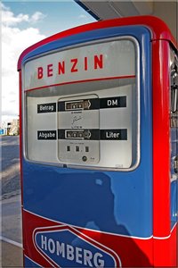 Tanken bei Homberg 08.jpg