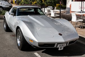 comp_1500_500IMG_0177_Bea_Corvette C3 Stingrey 1974.jpg