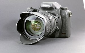 SD1_mit_17-70_op_1920x1200.jpg SD1_mit_17-70_op_1920x1200.jpg