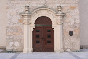 Kirchentür orig.jpg