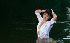 Kerstin Knie Wasser.jpg