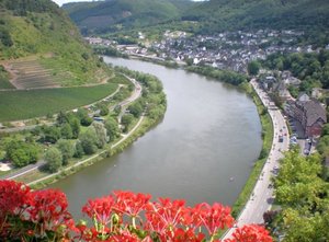Blick aus dem Burgfenster.jpg
