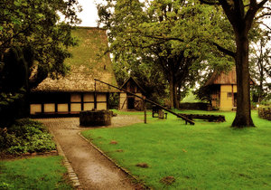 Brunnen im Mühlenhof 2.jpg