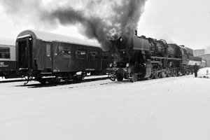 000627_52  8154-8.jpg