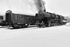 000628_52  8154-8.jpg