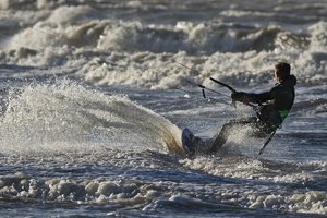 20150104_396_St.Peter_KiteSurfer11.JPG