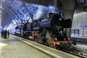 000026-52 8154-8.jpg