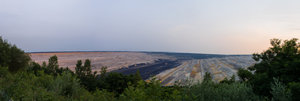 Aussichtspunkt Elsdorf Tagebau Hambach 8.jpg Aussichtspunkt Elsdorf Tagebau Hambach 8.jpg