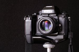 000120 - NIKON F4__DOKU.jpg