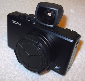 DP1s OVP Komplett 001_M.jpg