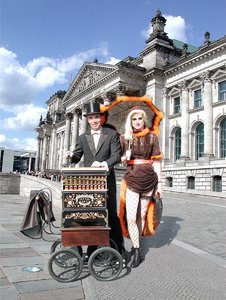 Forum 2.jpg Forum 2.jpg