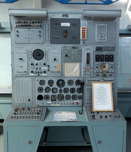 Flugsimulator-klein.jpg Flugsimulator-klein.jpg