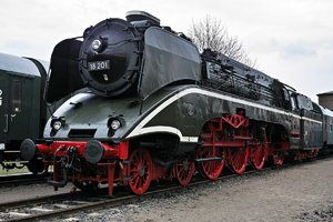 000407-01 201  EMBB.jpg