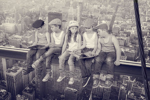 G71_4622 Mittagspause NEW York mit Seil.jpg