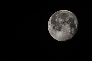 2015-07-04 Mond 93% abnehmend-11.jpg 2015-07-04 Mond 93% abnehmend-11.jpg